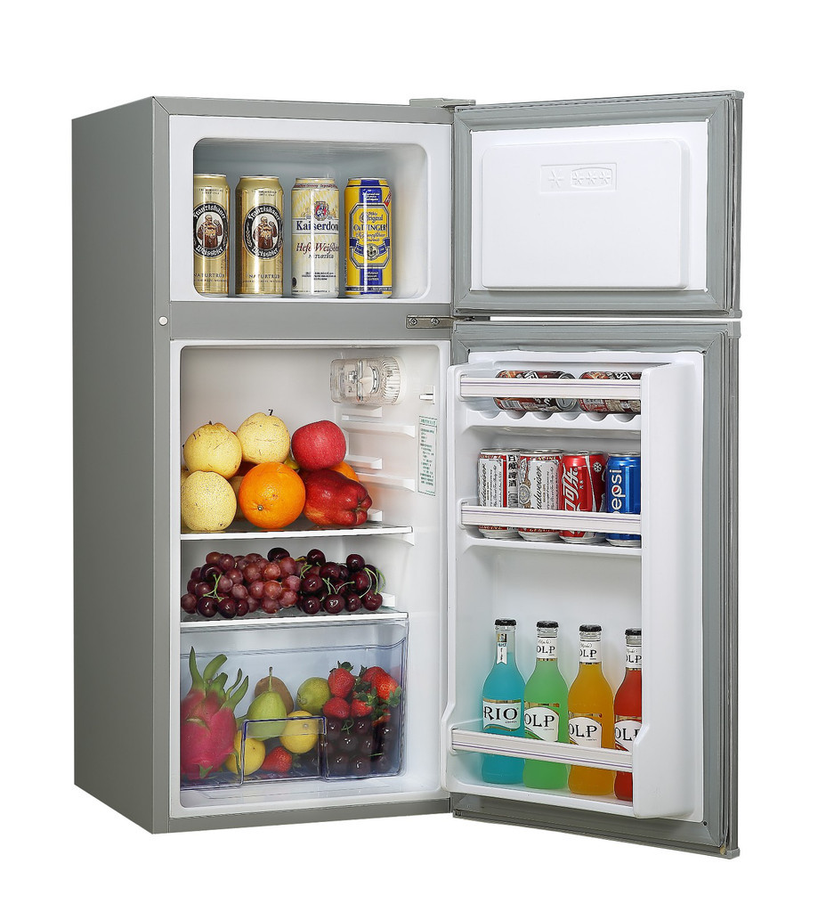 冰箱不是保险箱，食物超期储存危害大