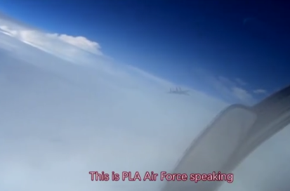 威武!首次公布！空军超霸气海上中英文喊话